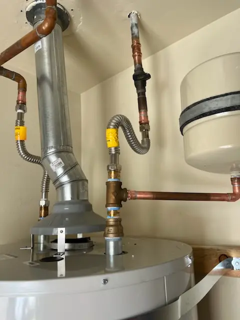 Water heater installation and plumbing repair in Bentwood